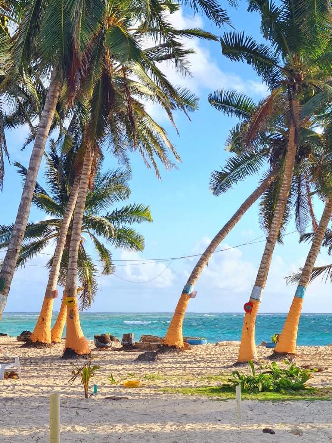 Sunny Beach Apartments San Andrés Esterno foto