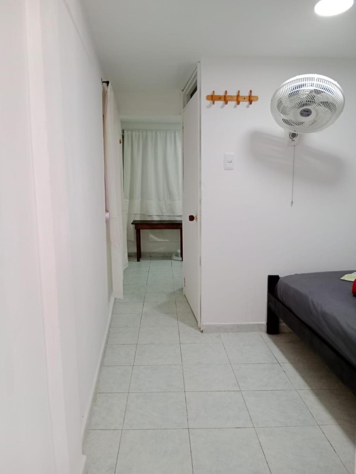 Sunny Beach Apartments San Andrés Esterno foto