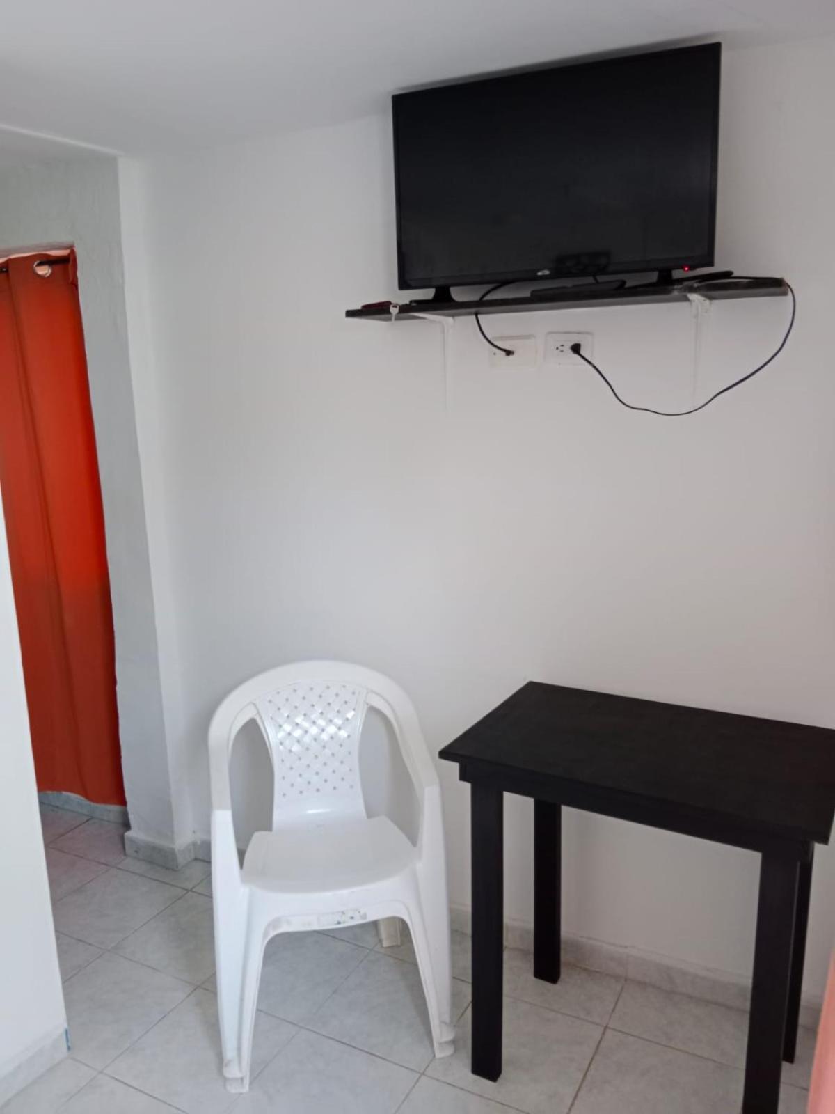 Sunny Beach Apartments San Andrés Esterno foto